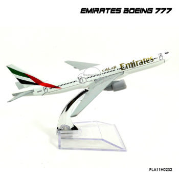 airplane models EMIRATES Boeing 777 เหมือนจริง