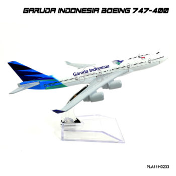 เครื่องบินโมเดล GARUDA INDONESIA Boeing 747-400 พร้อมฐาน