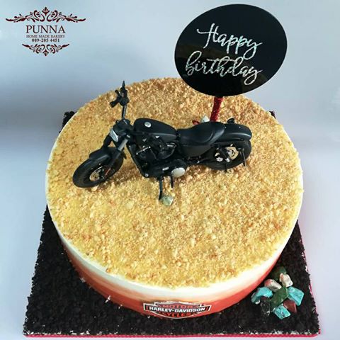 harley davidson iron 883 cake 05