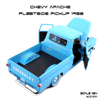 โมเดลรถ CHEVY APACHE FLEETSIDE PICKUP 1958 สีฟ้า เปิดได้ครบ
