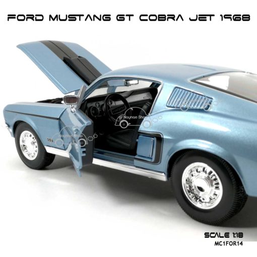 โมเดลรถ ฟอร์ด มัสแตง GT COBRA JET 1968 (1:18) ภายในรถ