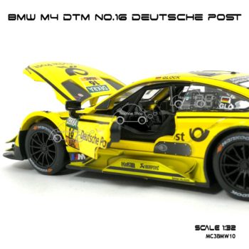 โมเดลรถ BMW M4 DTM Deutsche Post (1:32) ภายในรถเหมือนจริง
