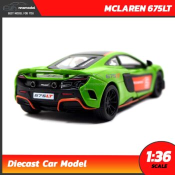 โมเดลรถ MCLAREN 675LT สีเขียว (Scale 1:36) รถโมเดลซุปเปอร์คาร์