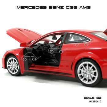 โมเดลรถเบนซ์ MERCEDES BENZ C63 AMG สีแดง (1:32) ภายในรถ จำลองเหมือนจริง