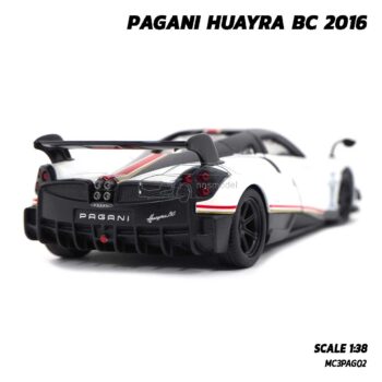 โมเดลรถสปอร์ต PAGANI HUAYRA BC 2016 คาดลาย สีขาว (Scale 1:38) โมเดลรถเหล็ก มีลานวิ่งได้