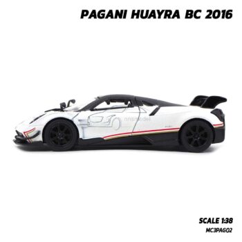 โมเดลรถสปอร์ต PAGANI HUAYRA BC 2016 คาดลาย สีขาว (Scale 1:38) Model รถของเล่น