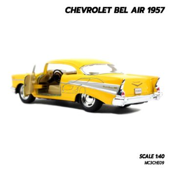 โมเดลรถเหล็ก CHEVROLET BEL AIR 1957 สีเหลือง โมเดลรถคลาสสิค เหมือนจริง