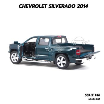 โมเดลรถกระบะ CHEVROLET SILVERADO 2014 สีเขียว (1:46) ภายในรถจำลองสมจริง