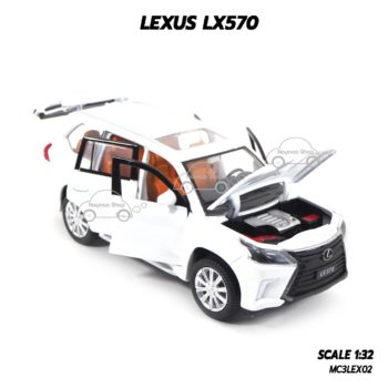 โมเดลรถ LEXUS LX570 สีขาว (1:32) เปิดประตูได้ครบ