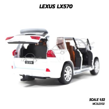 โมเดลรถ LEXUS LX570 สีขาว (1:32) โมเดลรถราคาถูก