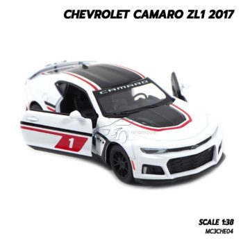 โมเดลรถ Chevrolet Camaro ZL1 2017 สีขาว (1:38) โมเดลรถเหล็ก เปิดประตูรถได้