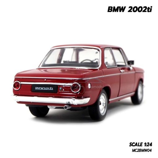 โมเดลรถคลาสสิค BMW 2002ti สีแดง (Scale 1/24) โมเดลจำลองเหมือนจริง