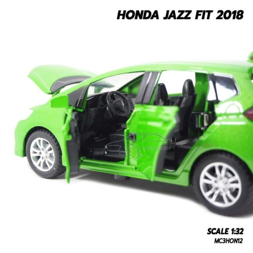 โมเดลรถแจ๊ส FIT 2018 สีเขียว (1:32) ประตูรถเปิดได้ครบ 4 ประตู
