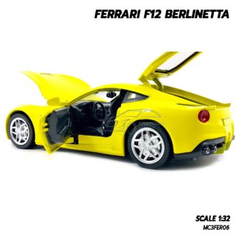โมเดลรถ FERRARI F12 BERLINETTA (1:32) ภายในรถเหมือนจริง