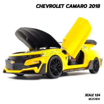 โมเดลรถ CHEVROLET CAMARO 2018 สีเหลืองดำ (1:24) โมเดล คาเมโร สวยๆ เปิดได้ครบ