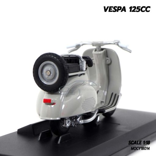 โมเดลเวสป้า VESPA 125CC สีเทา (1:18) โมเดลประกอบสำเร็จ