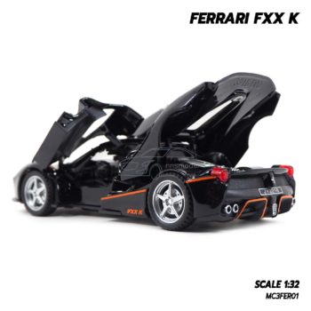 โมเดลรถ FERRARI FXX K สีดำส้ม (Scale 1:32) โมเดลประกอบสำเร็จ เปิดฝากระโปรงท้ายได้