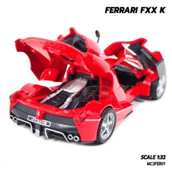 โมเดลรถ FERRARI FXX K สีแดง (Scale 1:32) เครื่องยนต์เหมือนจริง