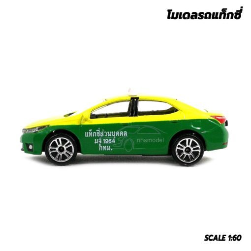 โมเดลรถ แท็กซี่ สีเขียวเหลือง Toyota Corolla Altis โมเดลรถเหล็กสมจริง