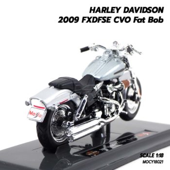 โมเดลฮาเล่ย์ HARLEY DAVIDSON 2006 FXDBI Dyna Street Bob (1:18) โมเดลรถเหมือนจริง