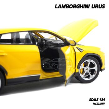 โมเดลรถ LAMBORGHINI URUS สีเหลือง Welly (1:24) รถเหล็กจำลอง ภายในรถจำลองเหมือนจริง