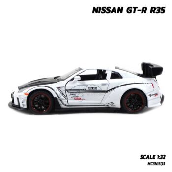 โมเดลรถยนต์ NISSAN GT-R R35 (1:32) โมเดลซุปเปอร์คาร์ นิสสัน จีทีอาร์ โมเดลประกอบสำเร็จ