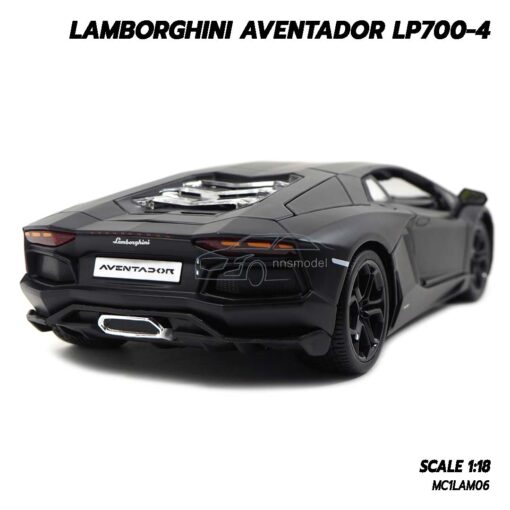โมเดลรถ LAMBORGHINI AVENTADOR LP700-4 สีดำด้าน (Scale 1:18) รถเหล็กโมเดล ประกอบสำเร็จ