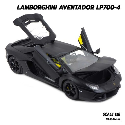 โมเดลรถ LAMBORGHINI AVENTADOR LP700-4 สีดำด้าน (Scale 1:18) รถเหล็กโมเดล เปิดประตูปีกนกได้