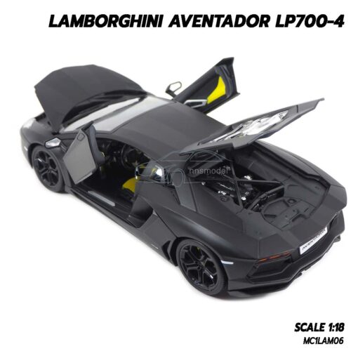 โมเดลรถ LAMBORGHINI AVENTADOR LP700-4 สีดำด้าน (Scale 1:18) รถเหล็กโมเดล เครื่องยนต์จำลองสมจริง
