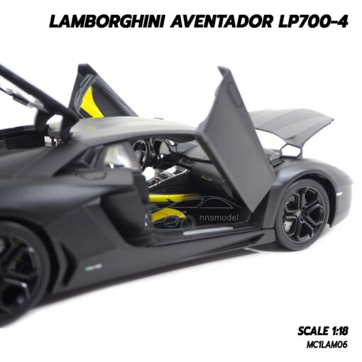 โมเดลรถ LAMBORGHINI AVENTADOR LP700-4 สีดำด้าน (Scale 1:18) lambo models ภายในรถจำลองสมจริง