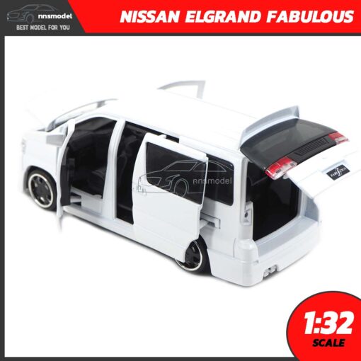 โมเดลรถตู้ NISSAN ELGRAND FABULOUS สีขาว (Scale 1:32) รถโมเดล เปิดฝากระโปรงท้ายได้