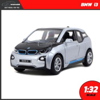 โมเดลรถยนต์ BMW i3 สีบรอนด์เงิน (Scale 1:32)