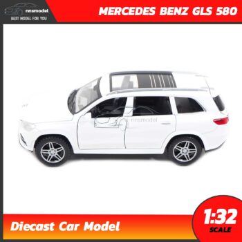 โมเดลรถเบนซ์ MERCEDES BENZ GLS 580 SUV (Scale 1:32) model รถเหล็ก ประกอบสำเร็จพร้อมตั้งโชว์