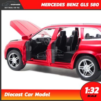 โมเดลรถเบนซ์ MERCEDES BENZ GLS 580 SUV (Scale 1:32) สีแดง รถเหล็กจำลอง ภายในรถจำลองเหมือนจริง