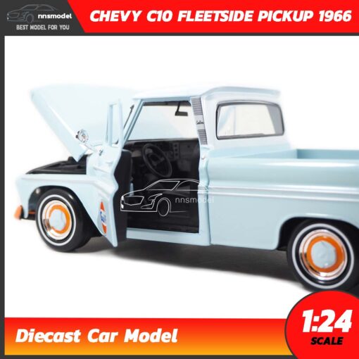 โมเดลรถคลาสสิค CHEVY C10 FLEETSIDE PICKUP 1956 GULF (1:24) โมเดลรถเหล็ก ภายในรถจำลองสมจริง