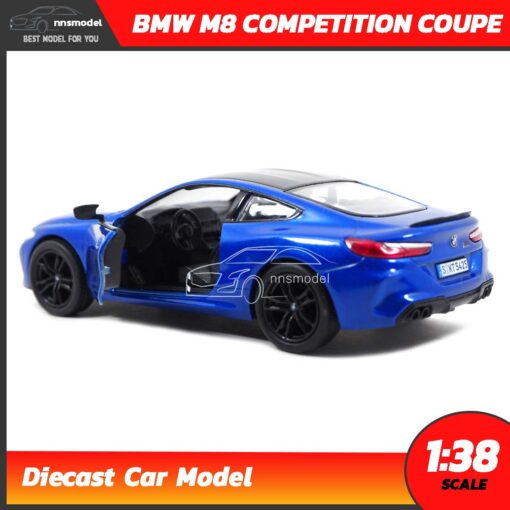 โมเดลรถ BMW M8 Competition Coupe สีน้ำเงิน (Scale 1:38) ภายในรถจำลองสมจริง Diecast Model