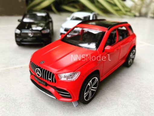 โมเดลรถ MERCEDES BENZ GLE 63 S สีแดง