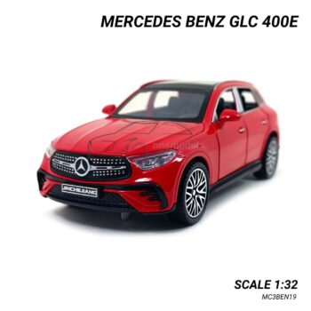 โมเดลรถเบนซ์ MERCEDES BENZ GLC 400E สีแดง (Scale 1:32)